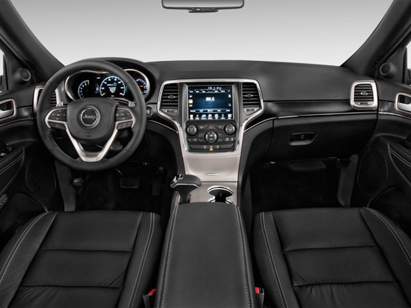 2015 Jeep Grand Cherokee dash